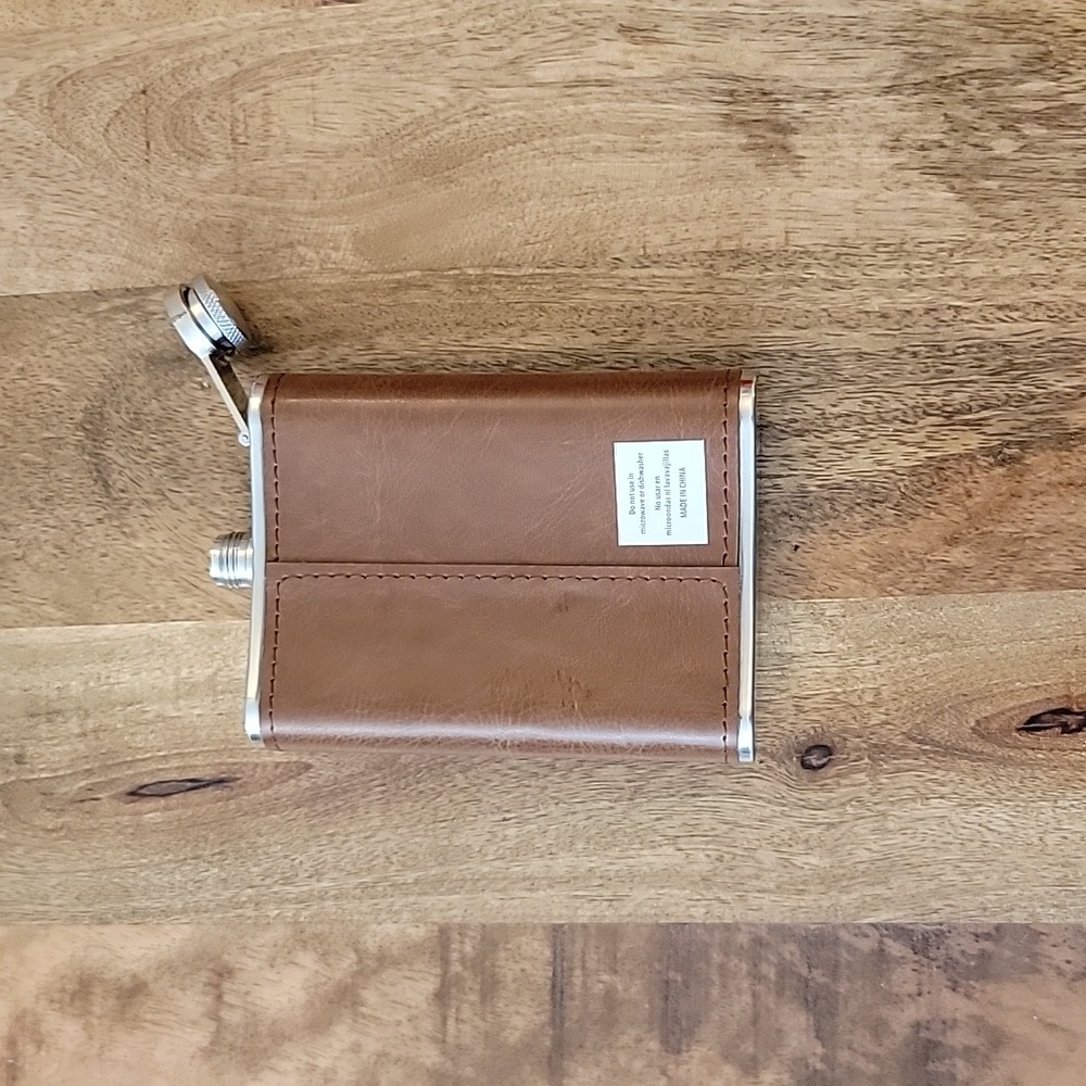 Flask - Picture 3 of 4